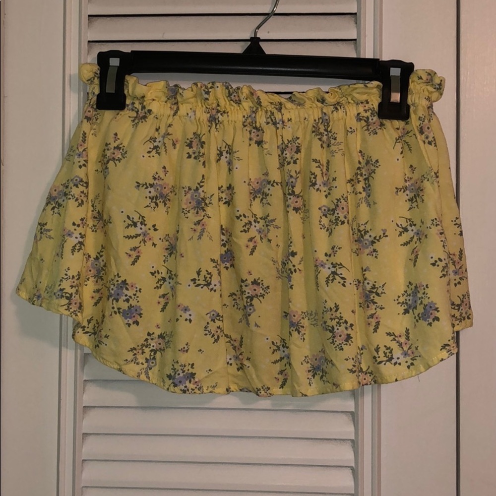 Garage Yellow Crop top